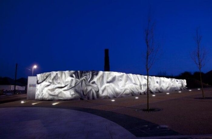 Bring Concrete to life-Crushed wall | Walter Jack