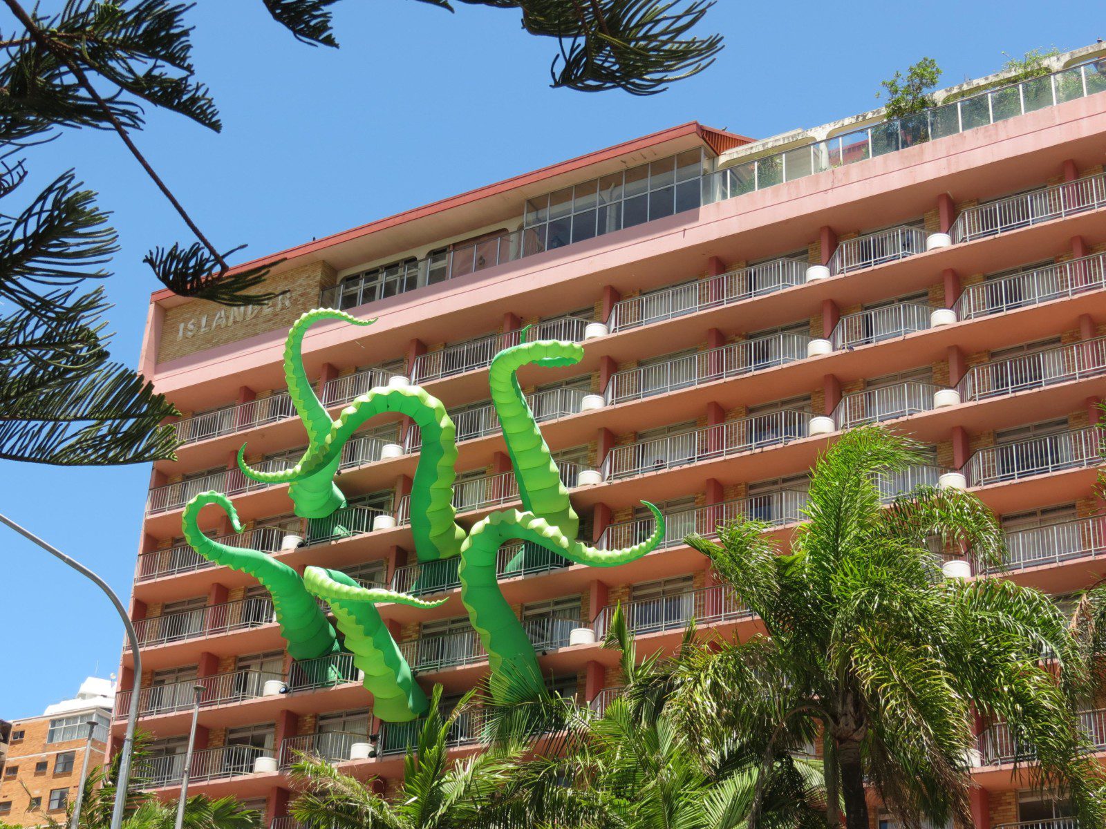 Filthy Luker Art Attacks at Sand Safari Gold Coast Australia 800x600@2x