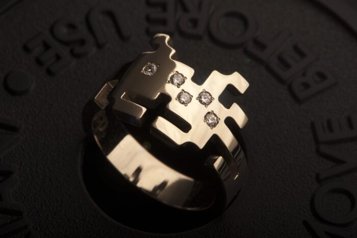 Invaders Ring | Tjep