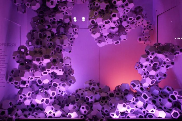 Digital Origami la Rinascente shop display window | LAVA