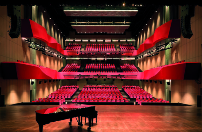 P 0508 F40 DM P 0508 F40 DM