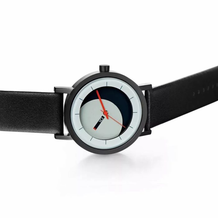 Here is the Moon - Lunaround watch | Alex Garzon