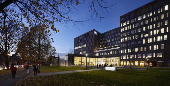 Henning Larsen Architects Frankfurt School of Finance Hufton Crow 016.1565958268.1424