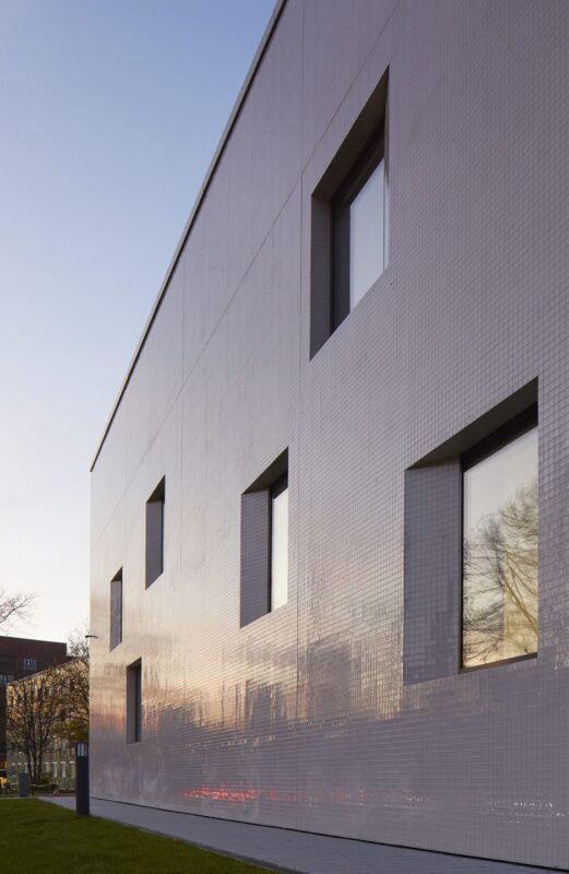 Henning Larsen Architects Frankfurt School of Finance Hufton Crow 024.1565958269.1623