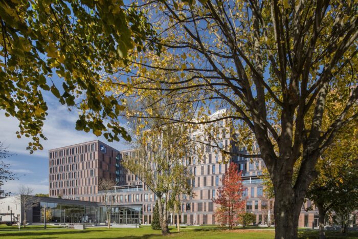 Frankfurt School Karsten Thormaehlen Henning Larsen 4 .1565958412.4773