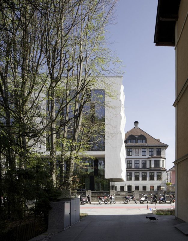 Arch2O-High School Crinkled Wall–Wiesflecker Architecture14