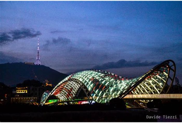 Rike Bridge – Bridging the old and new | Michelle de Lucchi & Philippe Martinaud