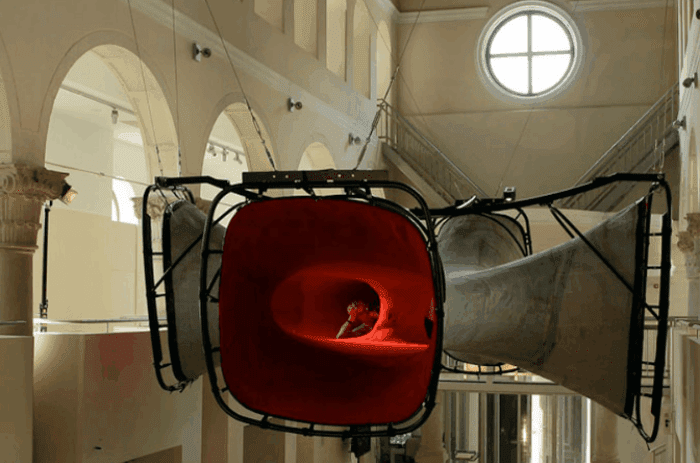 Tuft Pula, Floating Sculpture | Numen/For Use