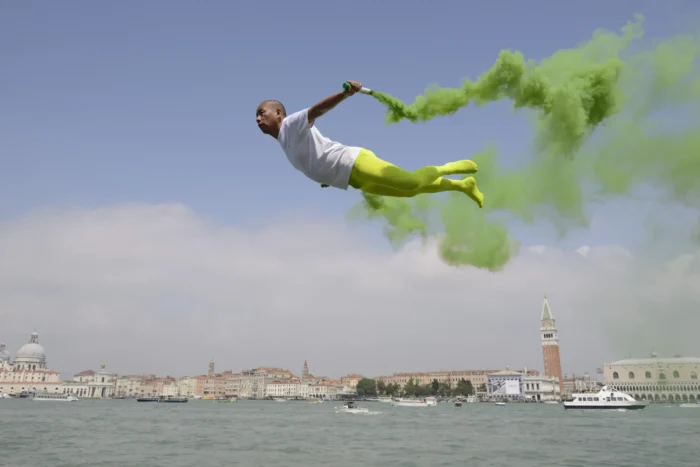 Anti Gravity | Li Wei