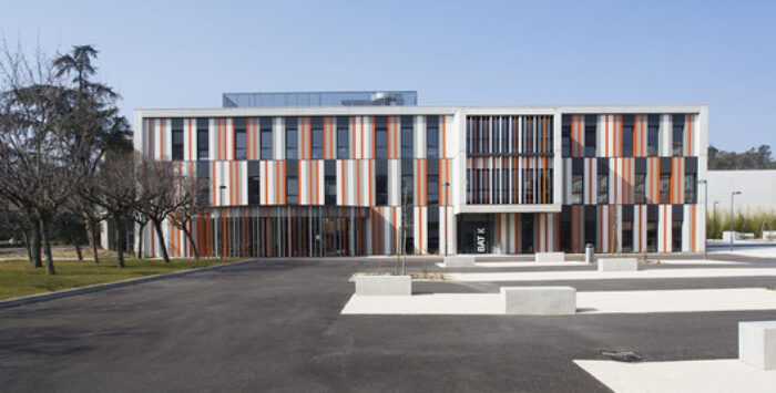 New building at Albert Einstein High School in Bagnols-sur-Cèze | NBJ Architects