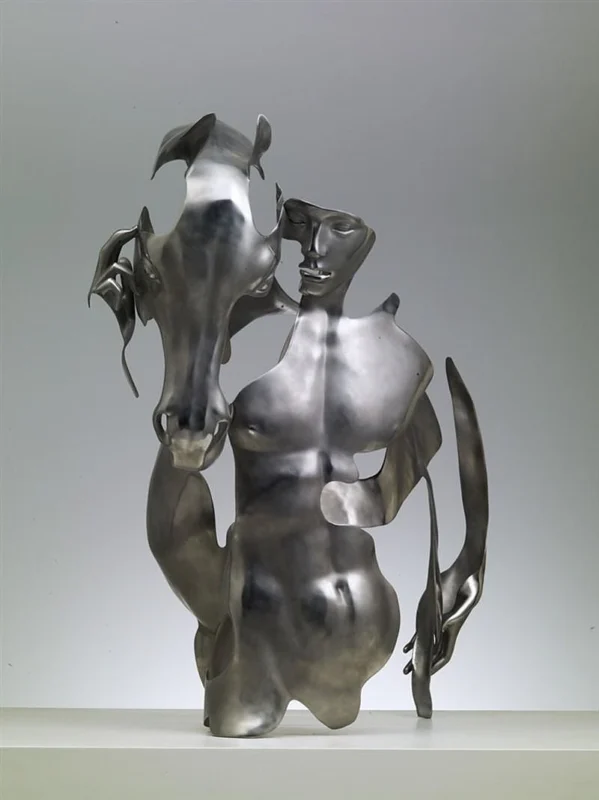 Dissolving Figurative Sculptures by Unmask 3