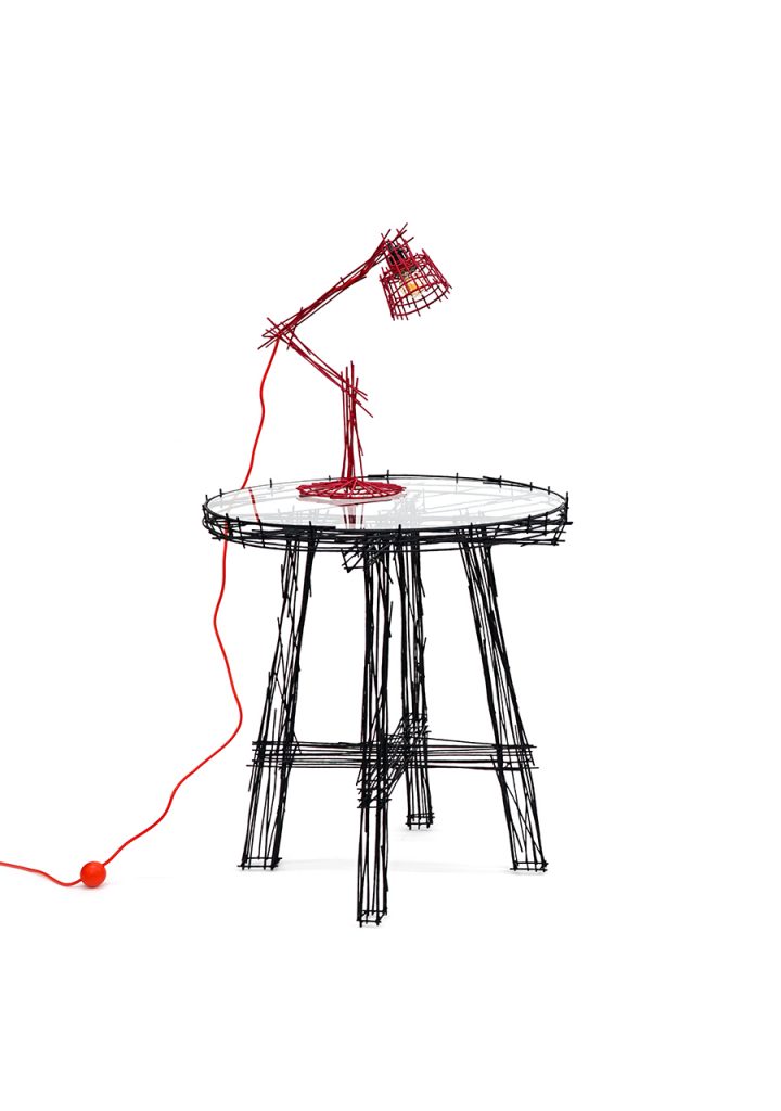 Drawing Series TableStand1 3 720x1024 1