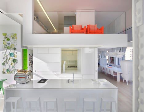 dezeen Skyhouse by David Hotson and Ghislaine Vinas 22