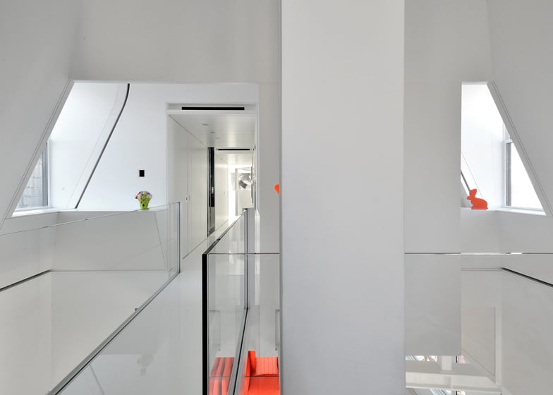 dezeen Skyhouse by David Hotson and Ghislaine Vinas ss 13