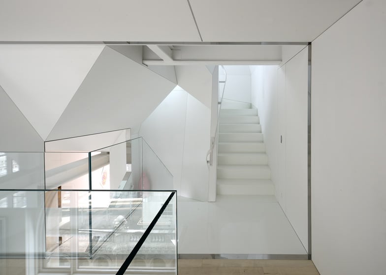 dezeen Skyhouse by David Hotson and Ghislaine Vinas ss 15