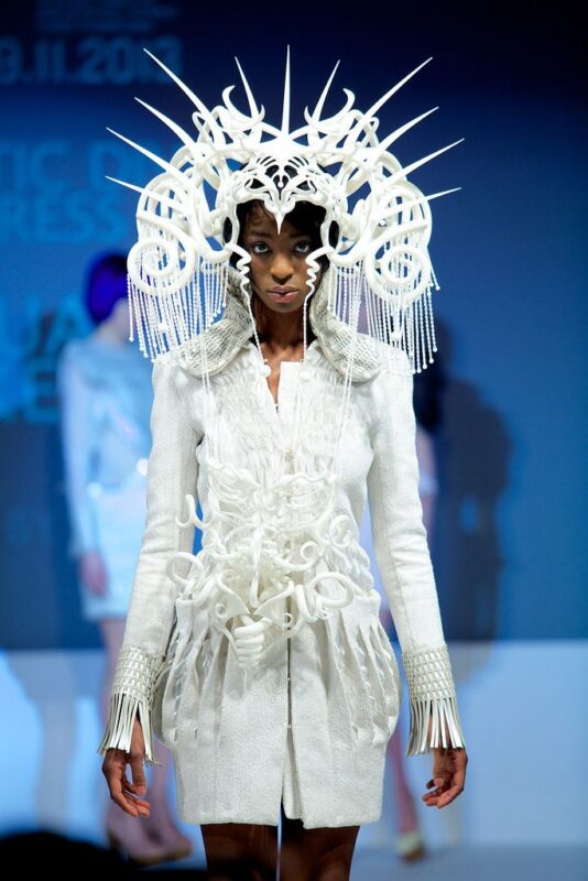 Quixotic Divinity Headdress