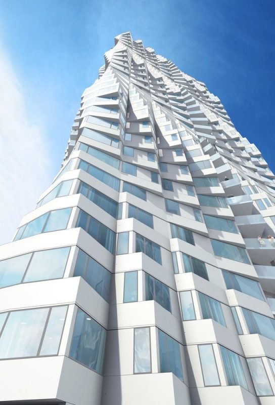 Twisting San Francisco Skyscraper