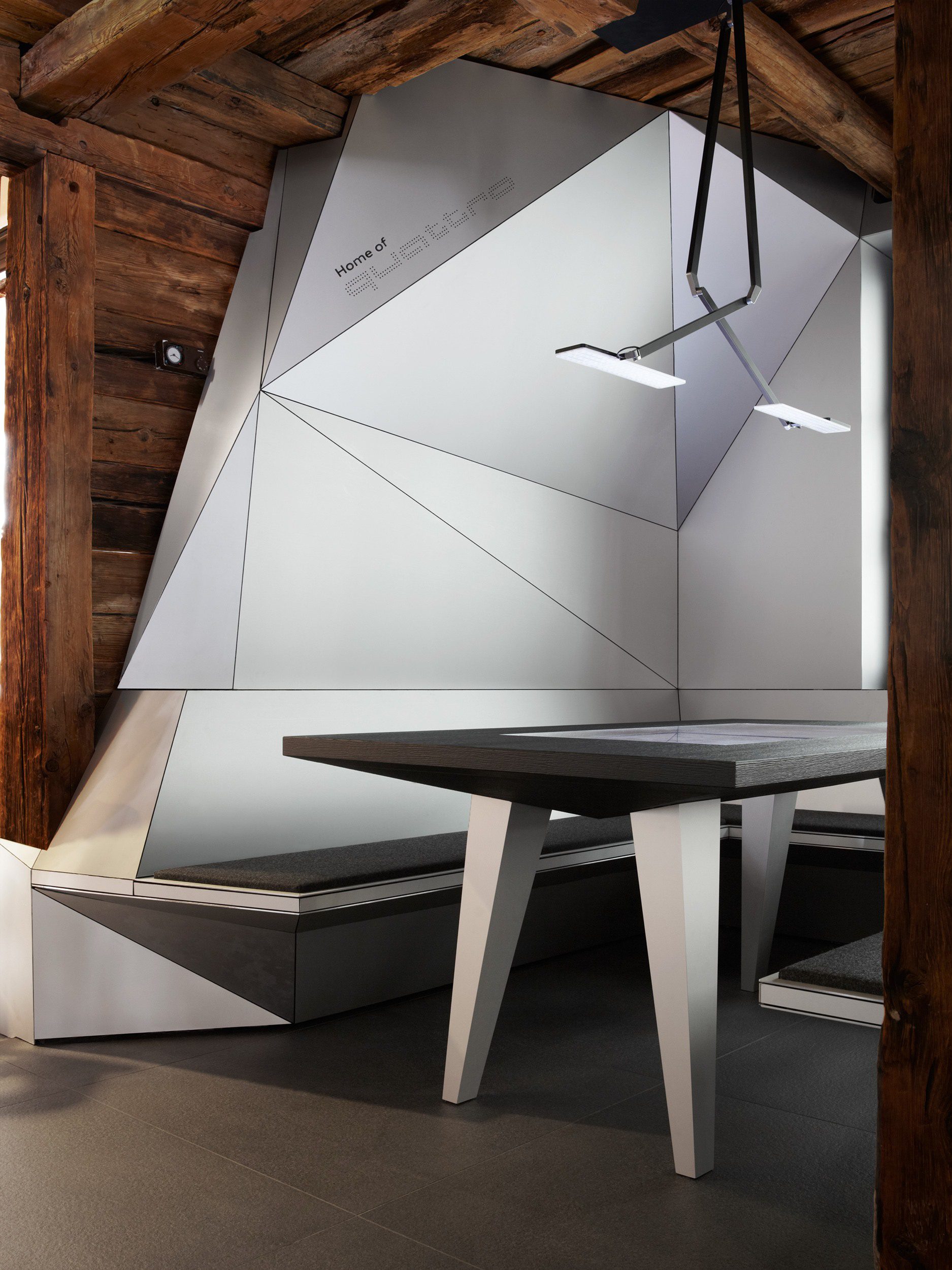 e091be0f09404b14bc3f1b5bebc91c77