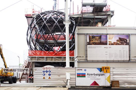 AZERBAIJANEXPO2015 FRomanoPerSimmetrico 01