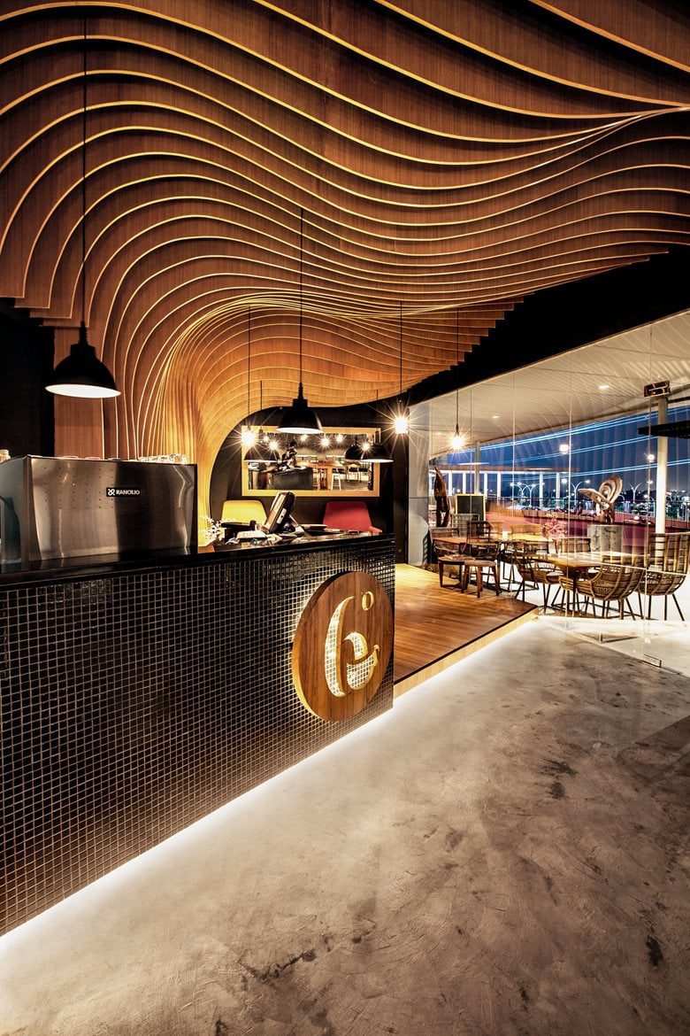 b 730 b11e78ea e281 44f6 9a8b a05244ad13d2