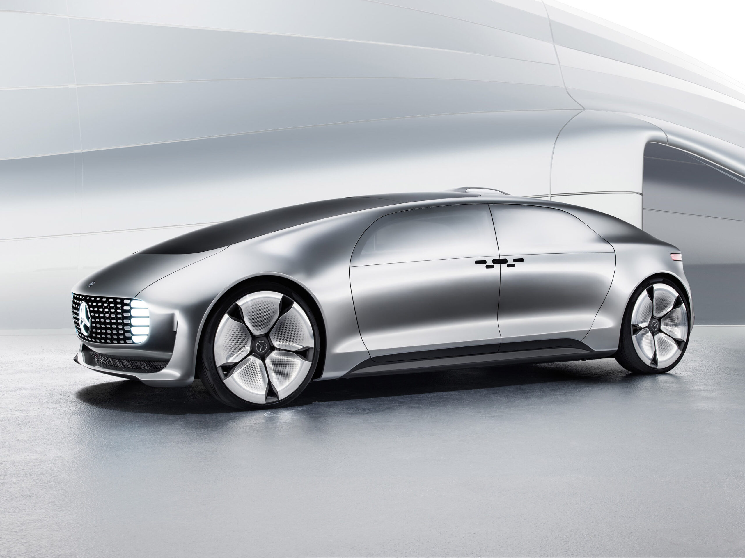 Mercedes Benz F 015