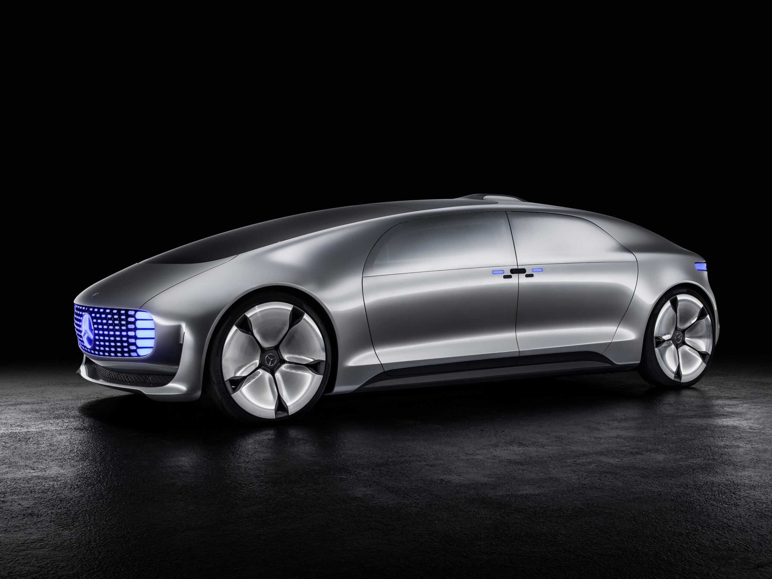 Mercedes Benz F 015