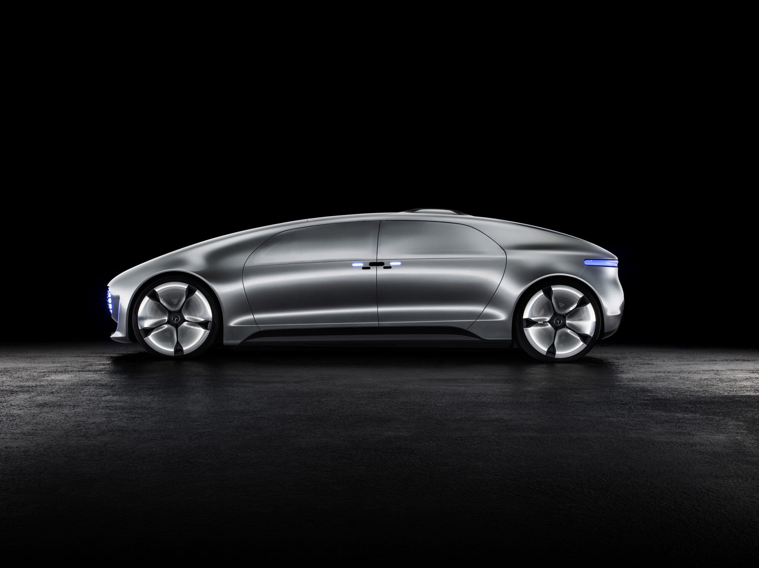 Mercedes Benz F 015