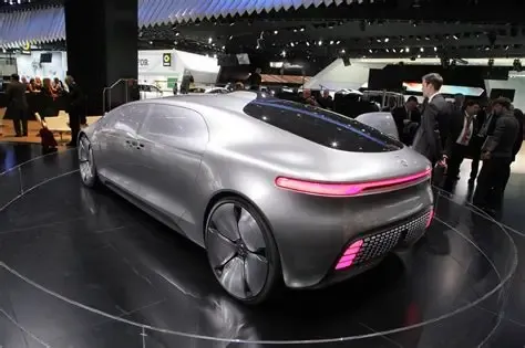 Mercedes Benz F 015