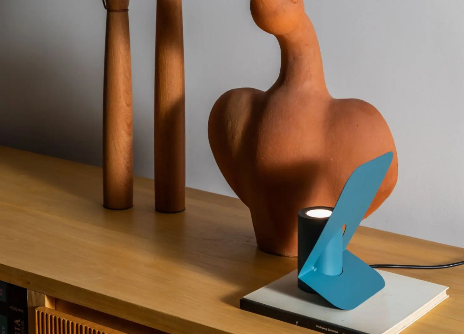 Vela Table Lamp