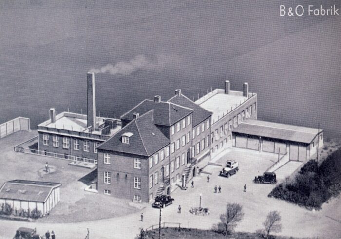 B&O's factory in Struer 1938.