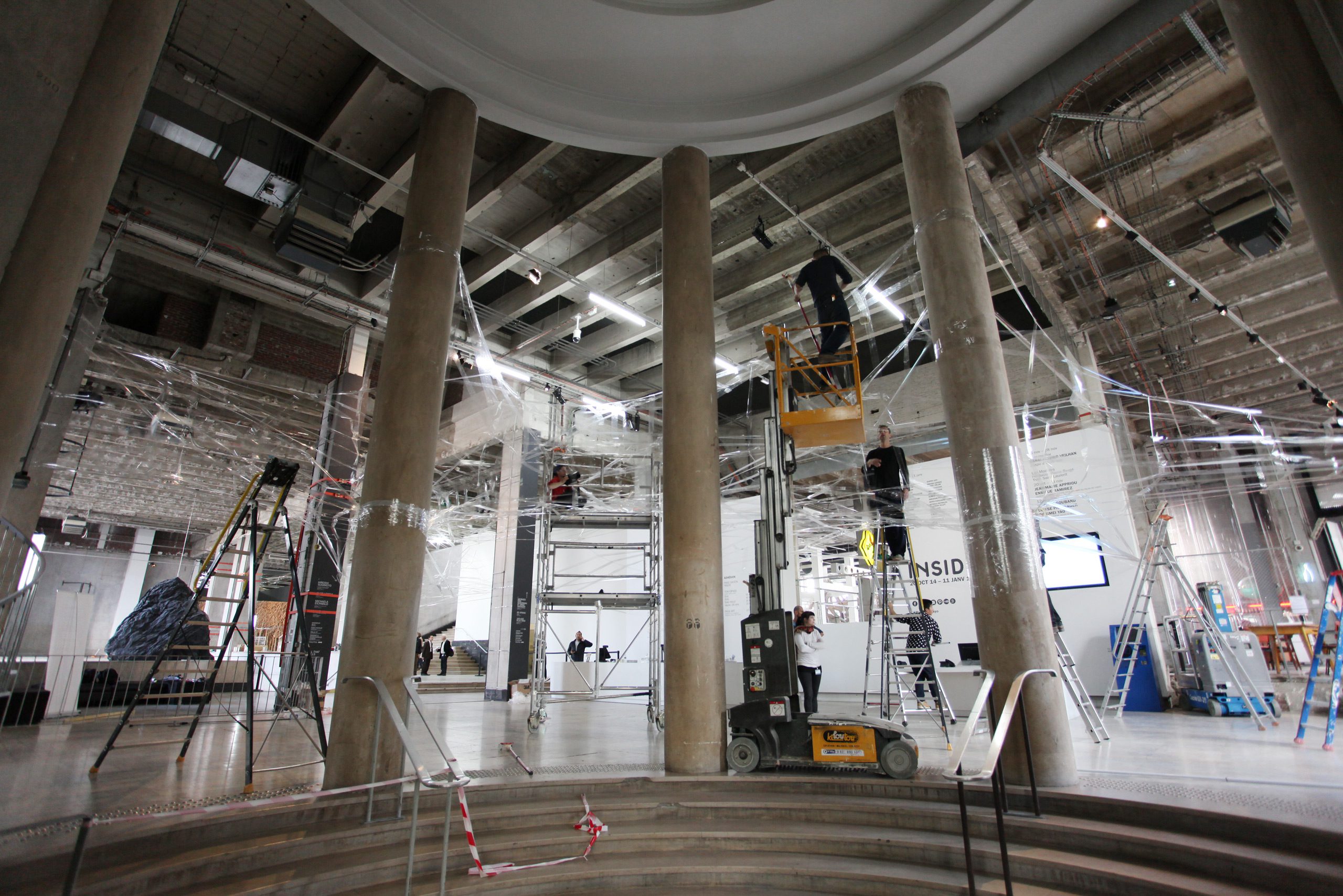 Tape Paris Installation