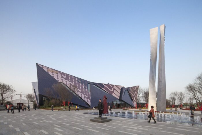 Vanke Sales Center | Shenzhen Upright & Pure Architectural Design Co., Ltd.