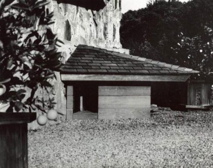 Arch2O-Here's how one little boy asked Frank L. Wright to design his doghouse12