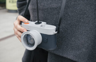 restricta camera