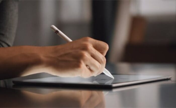 Apple iPad Pro pencil dezeen 468 15