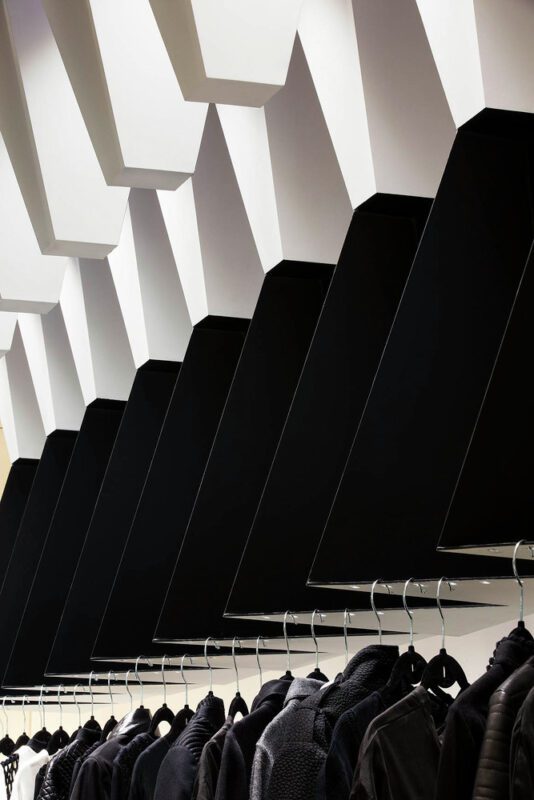 MASSIVE ORDER MELANGE STORE KW 171014 021