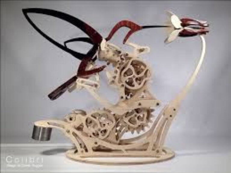 Gears Never Looked This Elegant | Colibri Sculpture "Motion of a Hummingbird in Flight"