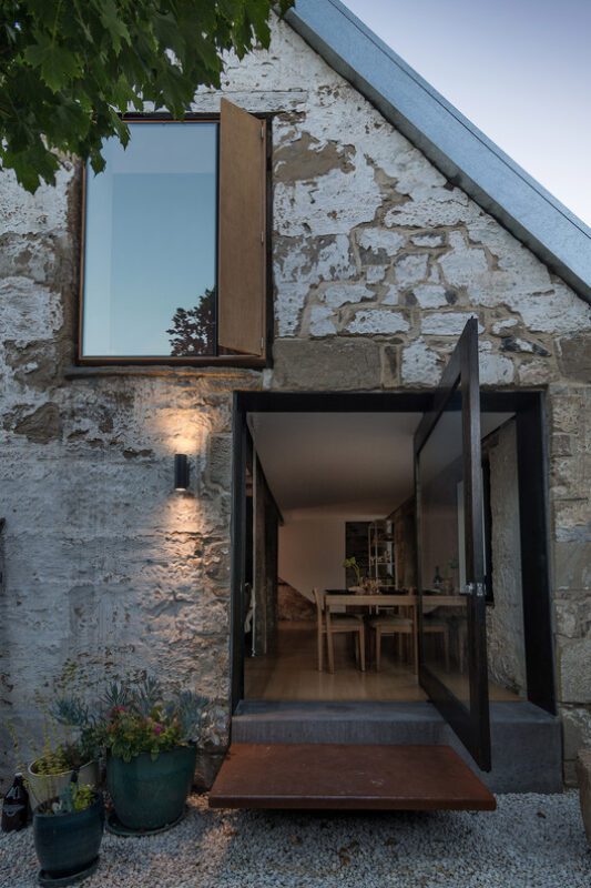 Heritage workbylizandalex thebarnTAS Matt Sansom