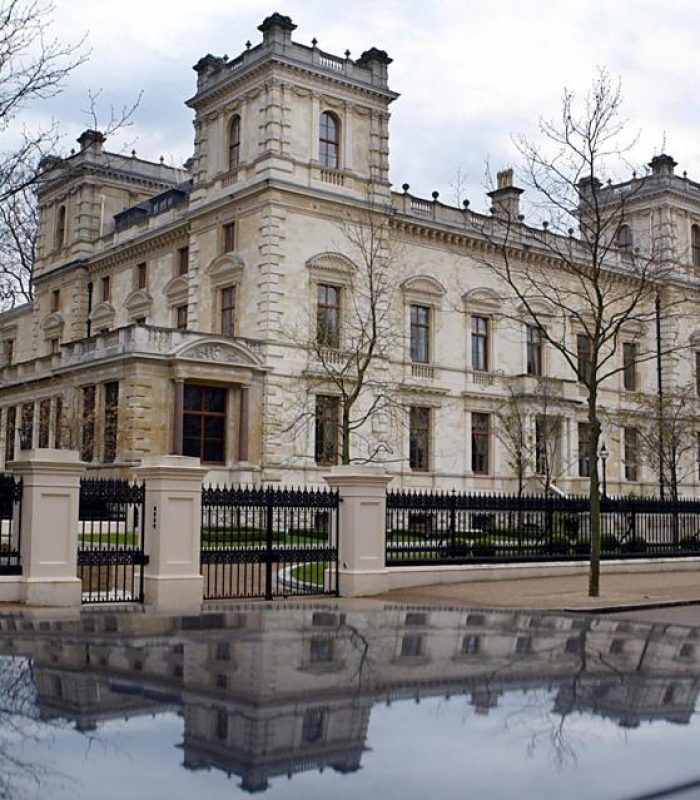 16 Kensington Palace Gardens luxury mansion underground expansion private auto museum