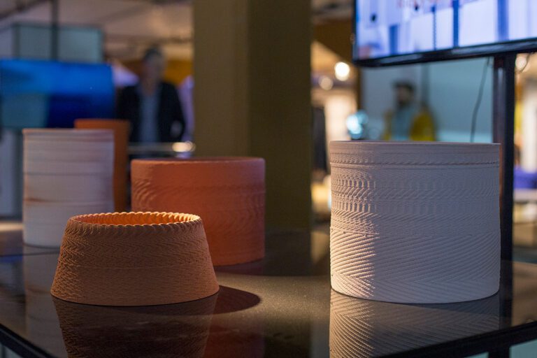 Dutch Designers 3D Printer Sound!!