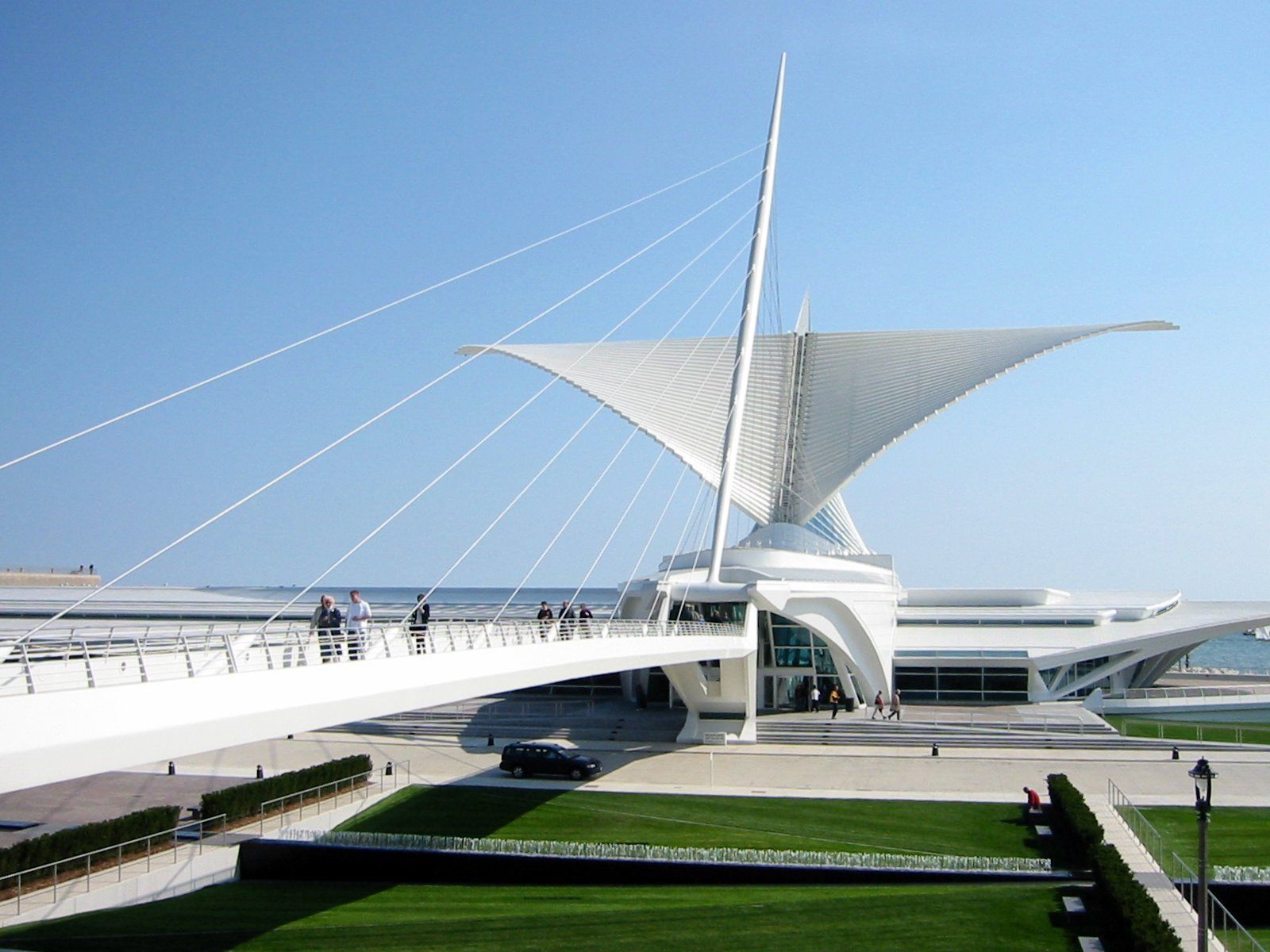 Milwaukee Art Museum | Santiago Calatrava - Arch2O.com