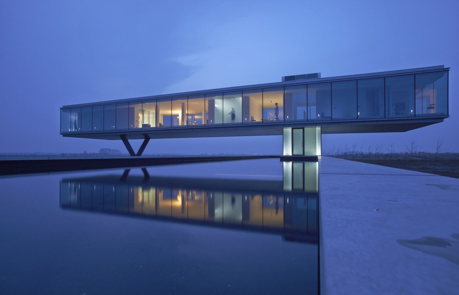 Picture Idea: 10 Amazing Cantilevered House Designs