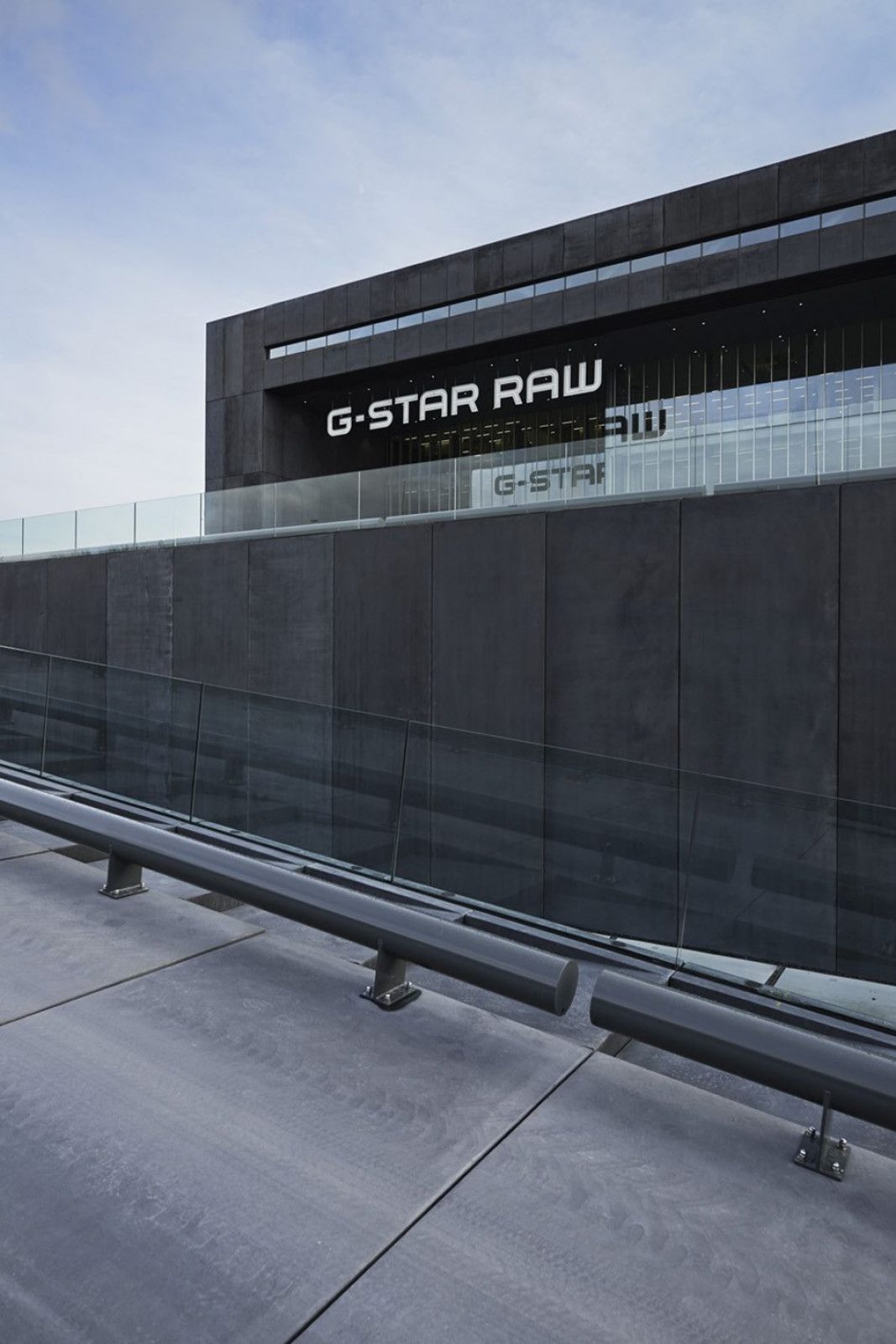 g star raw headquarters