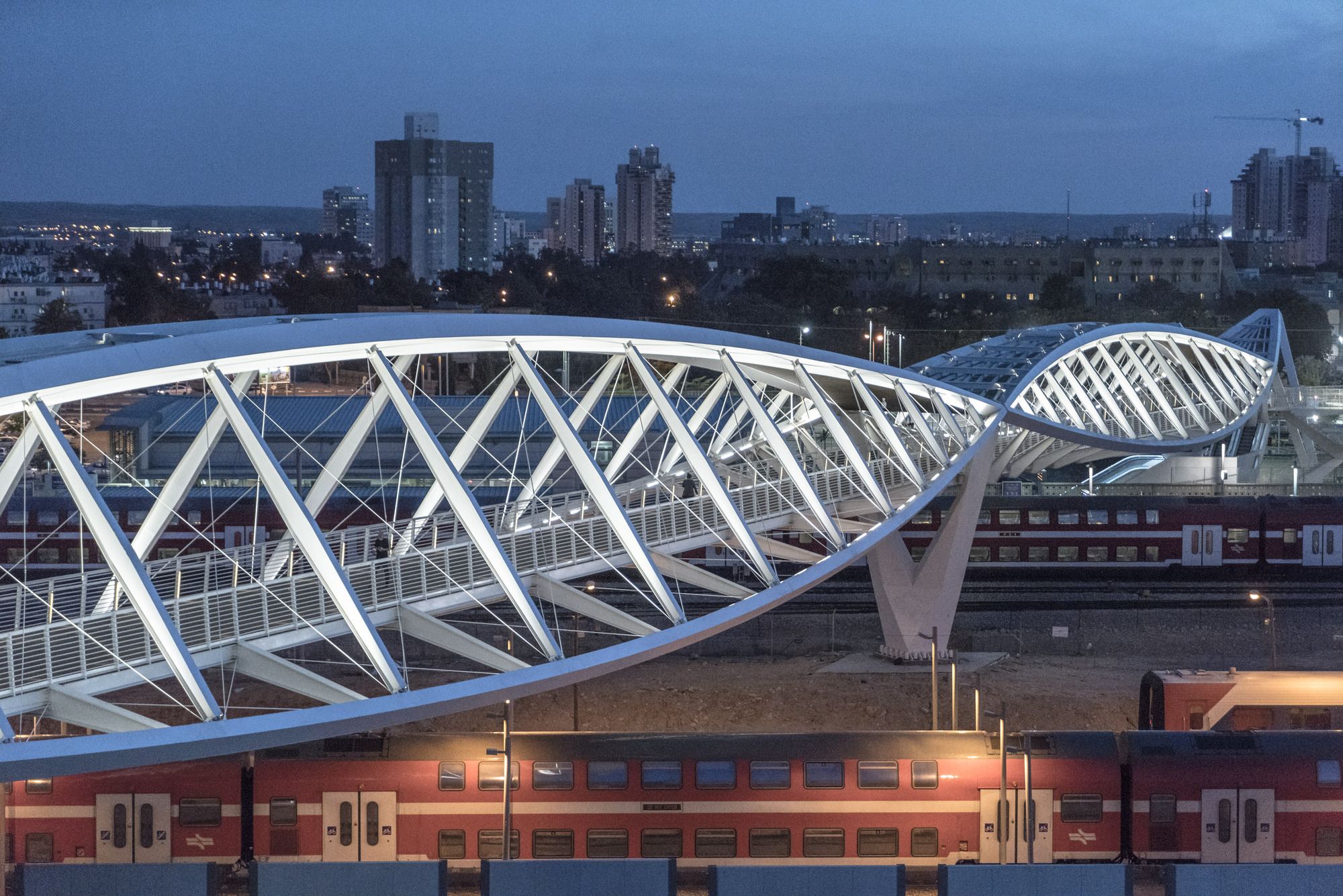 The High-Tech Park Bridge / Bar Orian Architects