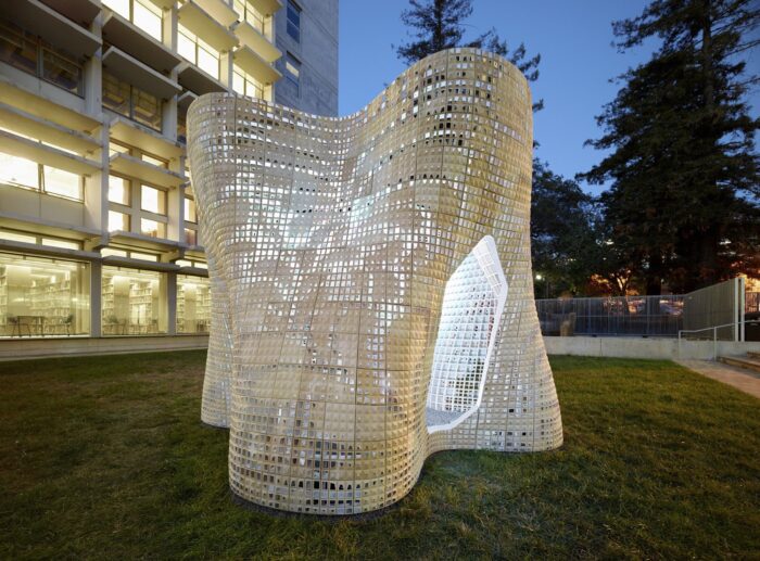 "Bloom" , The 9-foot-tall 3d printed Pavilion