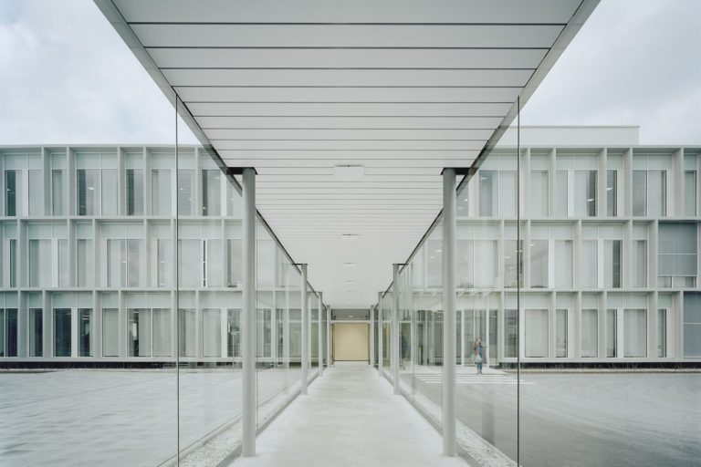 Adidas Pitch | Wittfoht Architects