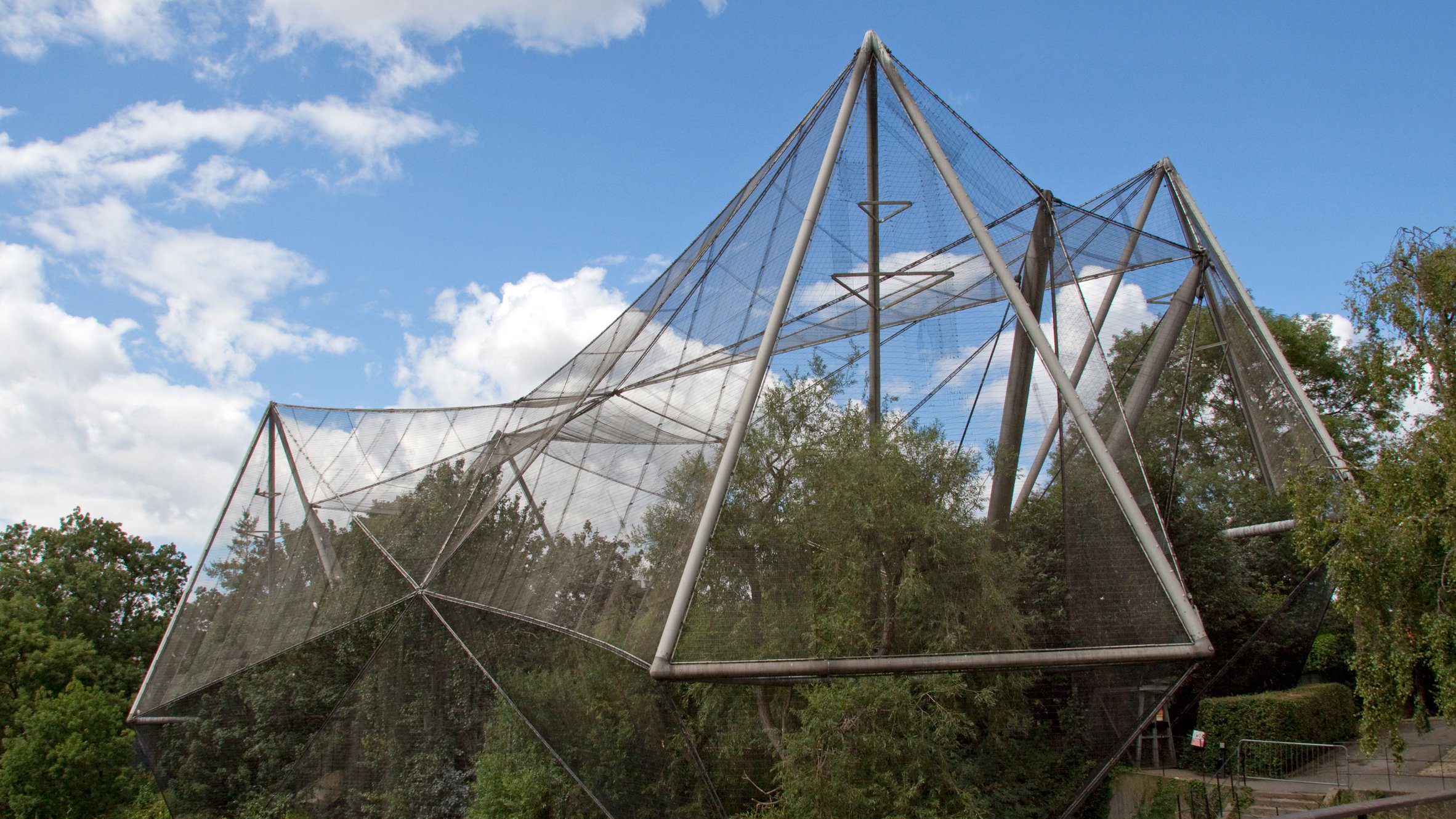 london zoo architecture foster and partners dezeen hero