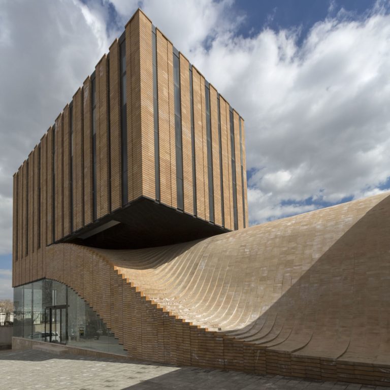 Termeh Office Commercial Building | Farshad Mehdizadeh Architects + Ahmad Bathaei