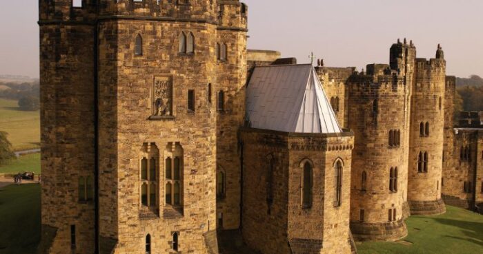 alnwick castle 730x385