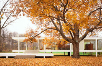 farnsworth house mies van der rohe dezeen hero 1